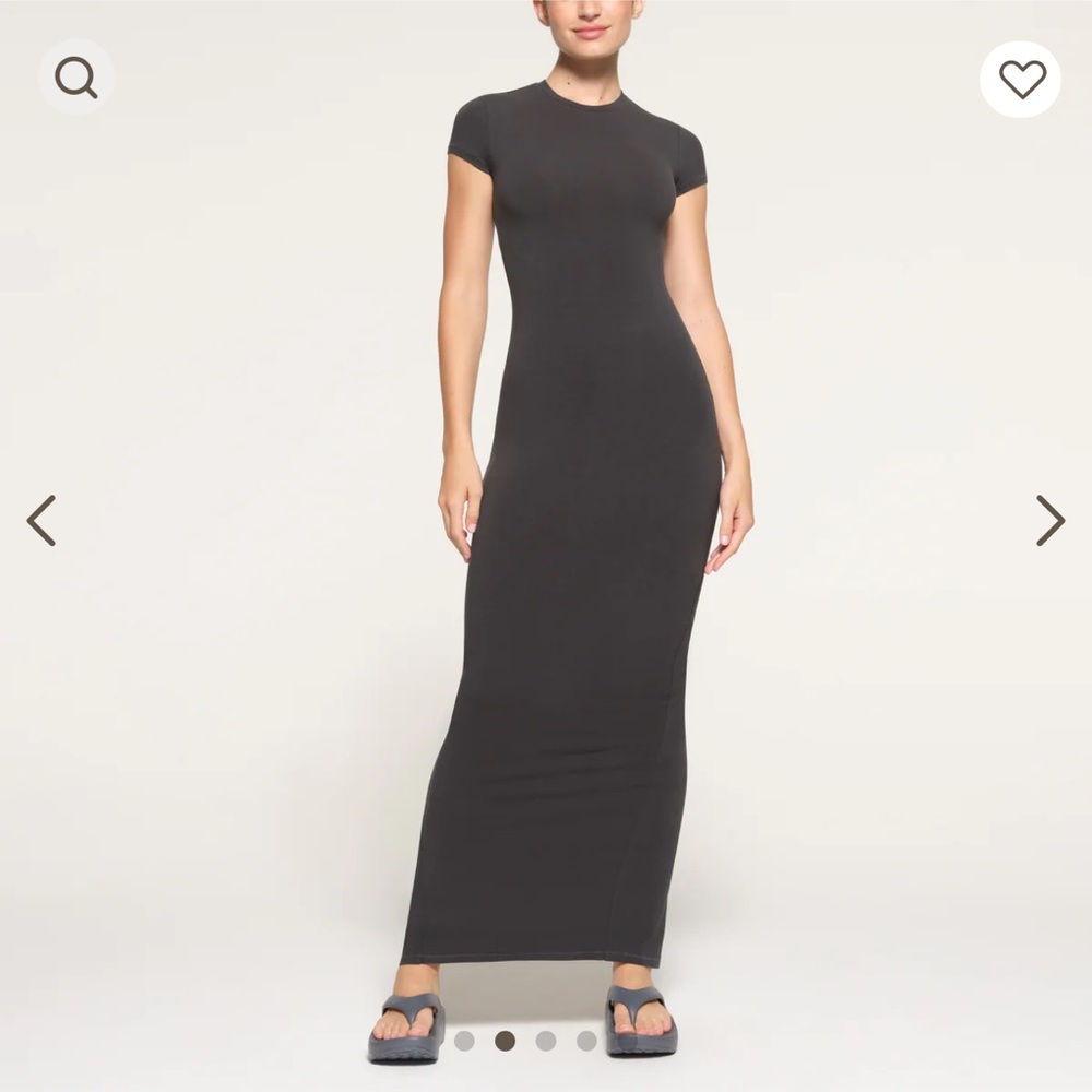 SKIMS- New Vintage Tshirt Long Dress in color Ash. Size Large